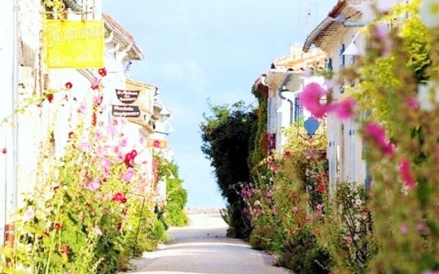 Apartment La Rochelle