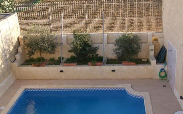 Ta Maria Penthouse