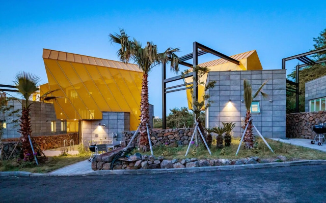 PoolVilla The Secret - Aewol