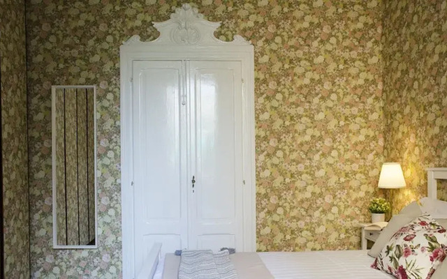 JOIVY Flowers Apartment 25