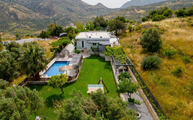 "Dafni Villa" A Place To Visit