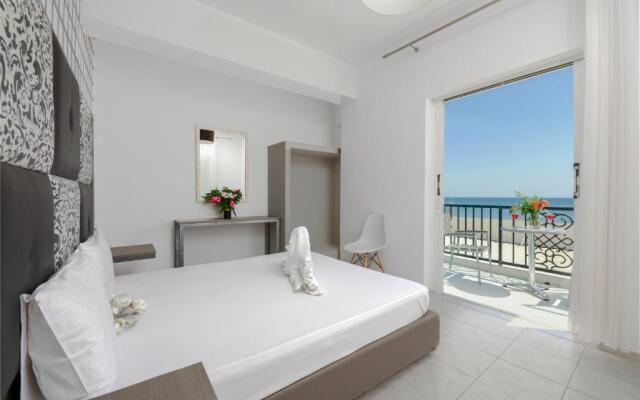 Boulevard Studio 6 with sea view
