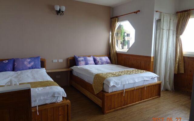 Shan Shui-Yuan Vege Guest House
