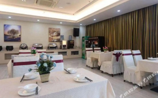 Vienna 3 Best Hotel(维也纳3好酒店(兴化市政府店))