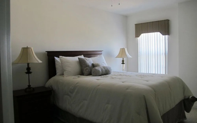 Crystal Cove 4730