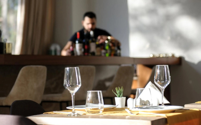 B4B Athens Signature Hotel