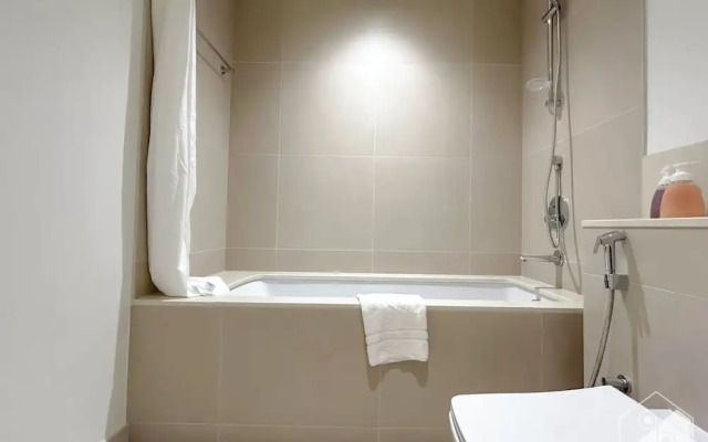 Luxury Burj Crown Downtown 4 Bedroom With Balcony