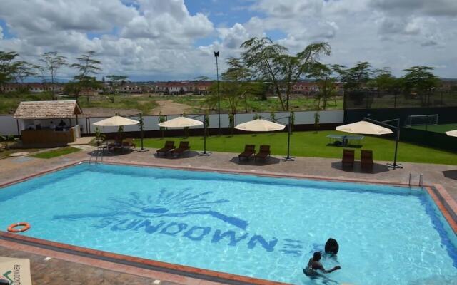 Greenpark Sundowner Hotel