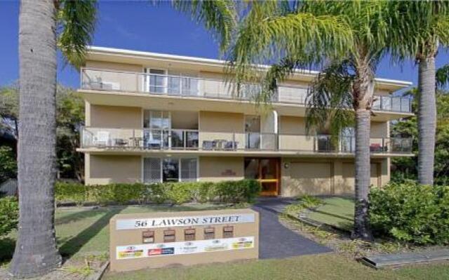 1/56 Lawson Street@Clarkes Beach