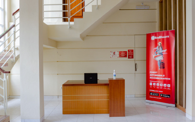 RedDoorz near Jogja City Mall 4