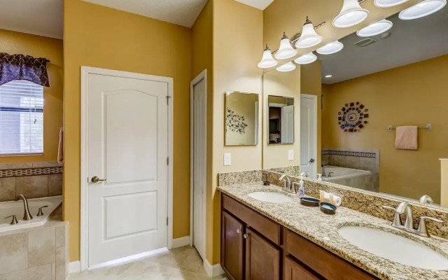 Moon Villa by Florida Spirit