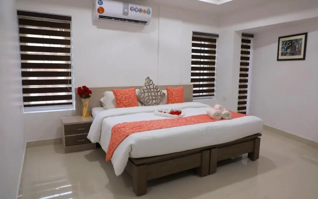 Chandra Inn
