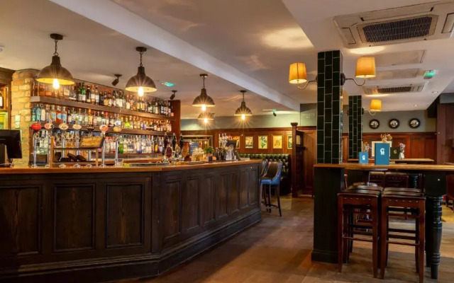 The Coach & Horses