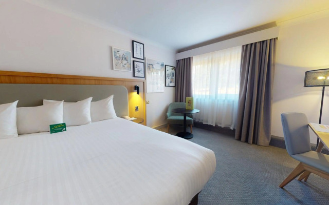 Holiday Inn Cambridge by IHG