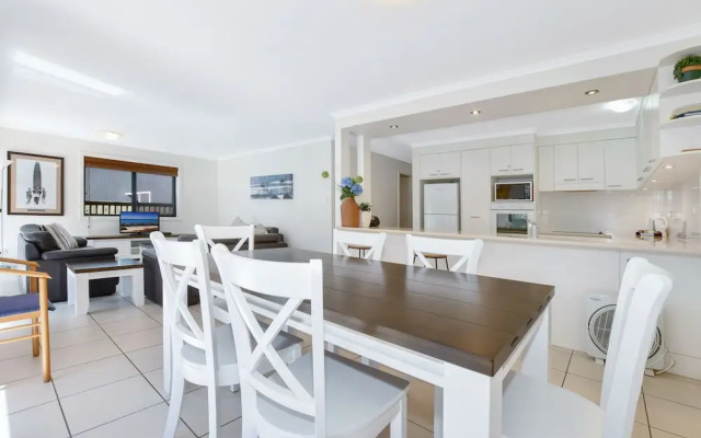 La Mer Apartments