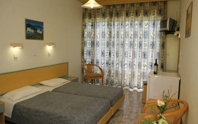 Relax Hotel