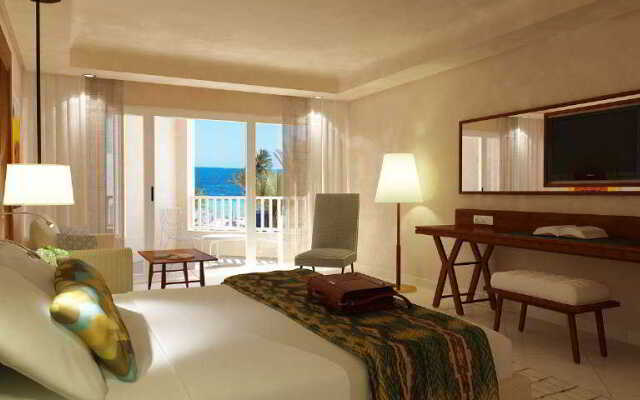 Yadis Imprial Beach  Spa Resort