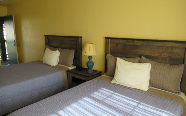 Gualala Country Inn