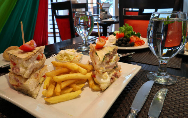 Fiesta Royale Hotel