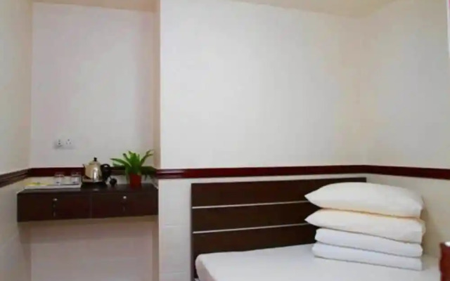 Hang Ho Hostel