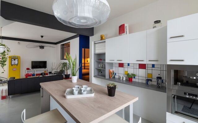 Le 32 - Loft Pop Art - 3 Chambres Avec Parking Privé