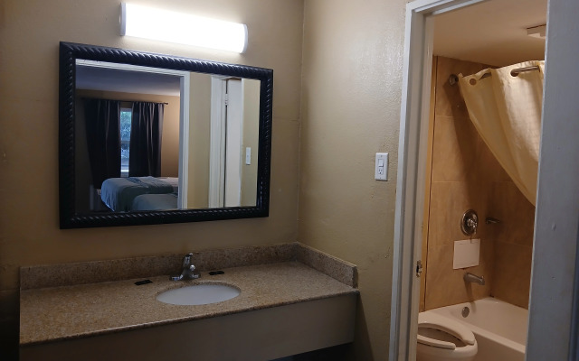 OYO Hotel Tallahassee Downtown