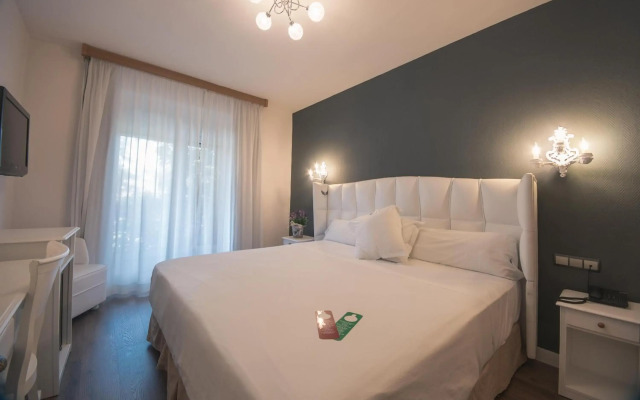 Hotel Los Angeles, Granada