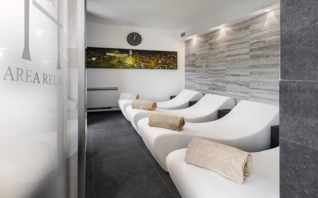 LHP Hotel River & SPA