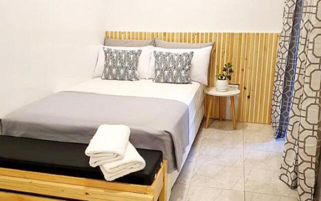 Mireya's 1BR Condo at Goshen Towers - Session Road