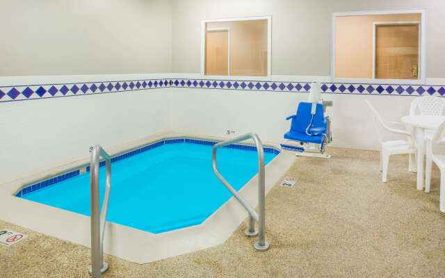 Ramada by Wyndham Spirit Lake/Okoboji