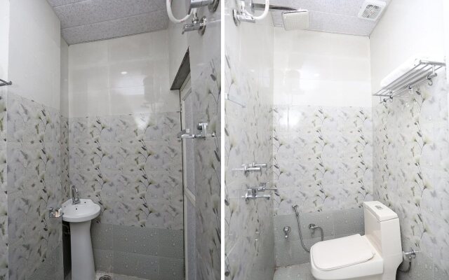 Hotel Sudhir by OYO Rooms