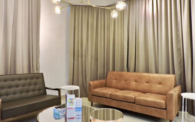 KL Gateway Premium By Sleepy Bear