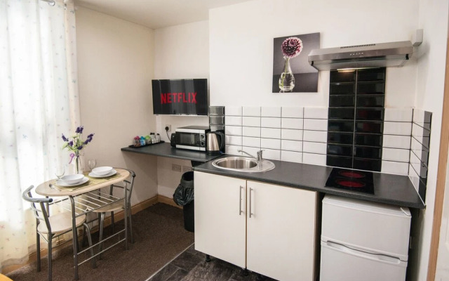 Snooze Apartments Flat 51