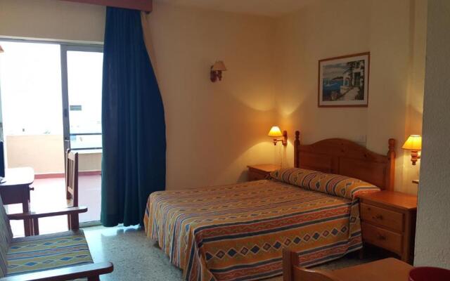Apartamentos Girasol II