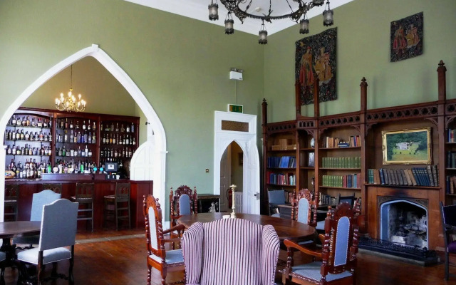 Kinnitty Castle Hotel