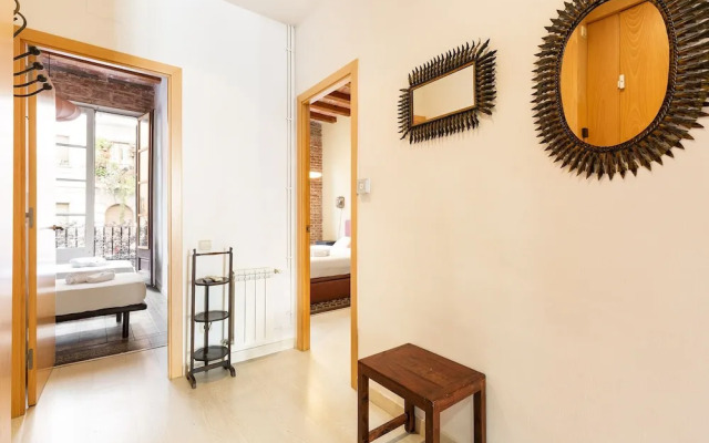 Moianes Apartment by Olala Homes
