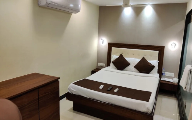 FabHotel Garden Creek Residency Andheri