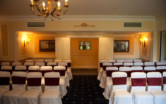 Esseborne Manor Hotel