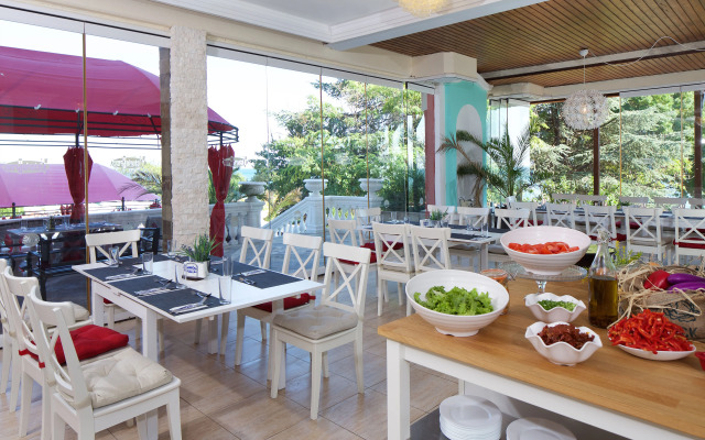 Andalusia Beach Hotel & Aqua Park - All Inclusive
