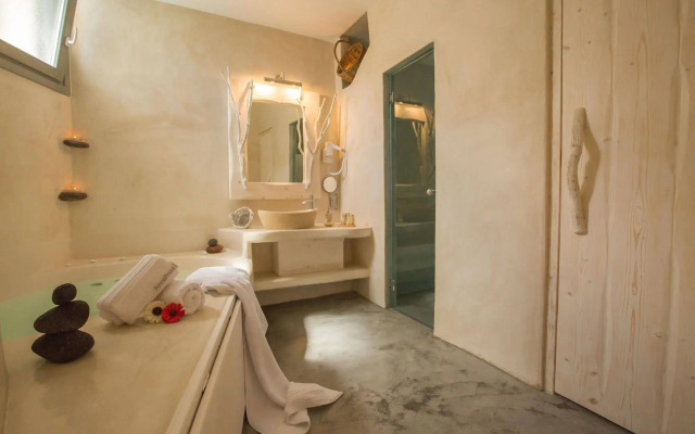 Love Nest villa