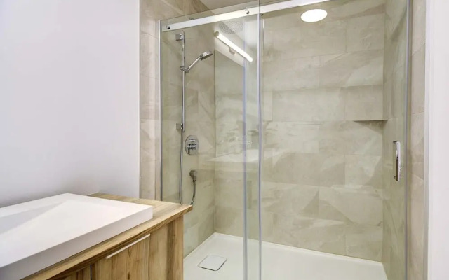 101 Verbier Building 1