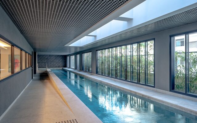 Studio com piscina aquecida e AC