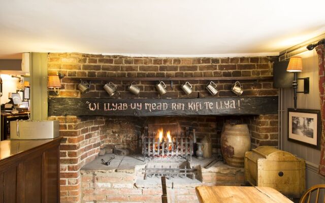 The Cherry Tree - Inn