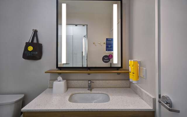 Tru by Hilton West Memphis, AR