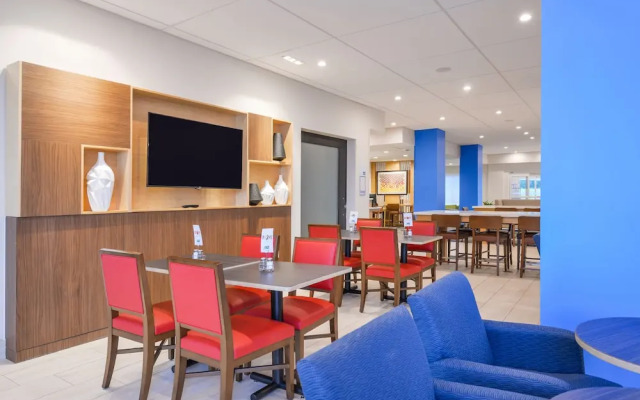 Holiday Inn Express Donaldsonville