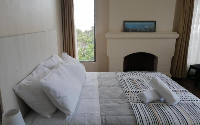 Hotel 251