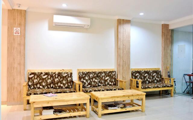 ZEN Rooms Basic Pegangsaan Kelapa Gading