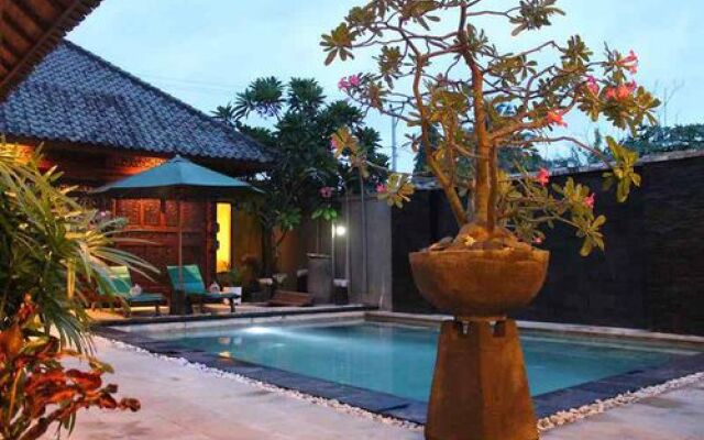 Gili Exotic Villas