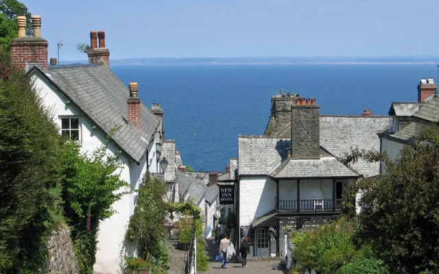 New Inn Hotel