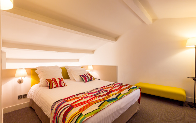 Hotel Spa & Restaurant Cantemerle